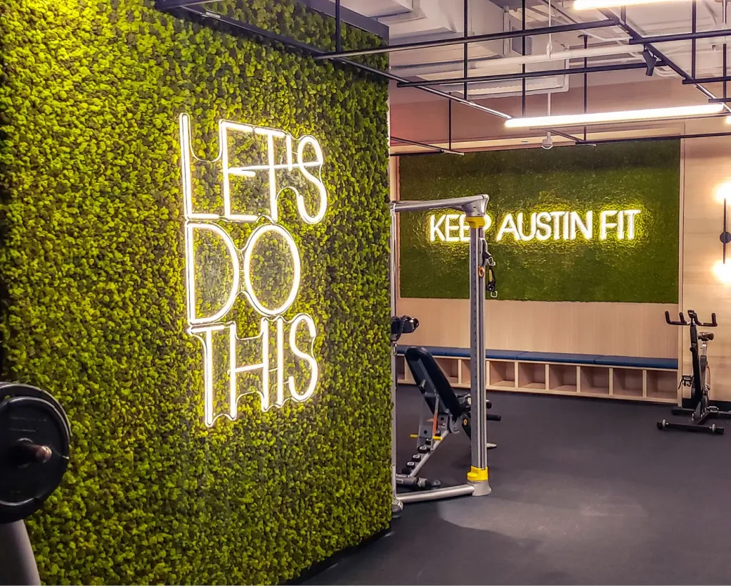 Keep Austin Fit Live Moss Wall