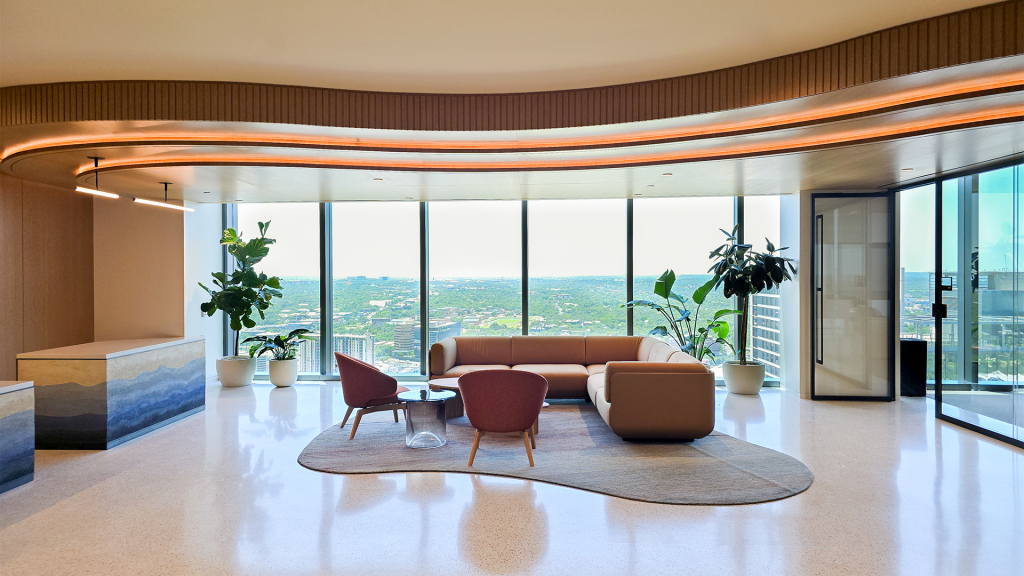 O’Melveny & Myers Austin law office with custom planters and biophilic greenery by Green Oasis.